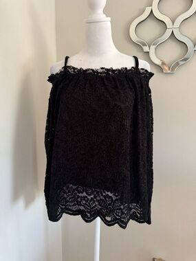 Women's Black Lace Off-Shoulder Blouse with Straps